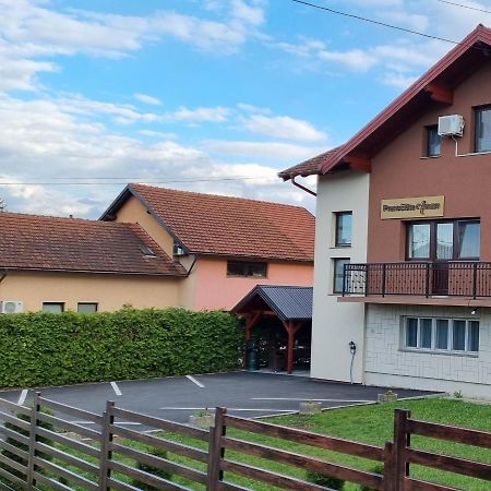 Prenociste-Sobe-Rooms-Aman Bihać エクステリア 写真