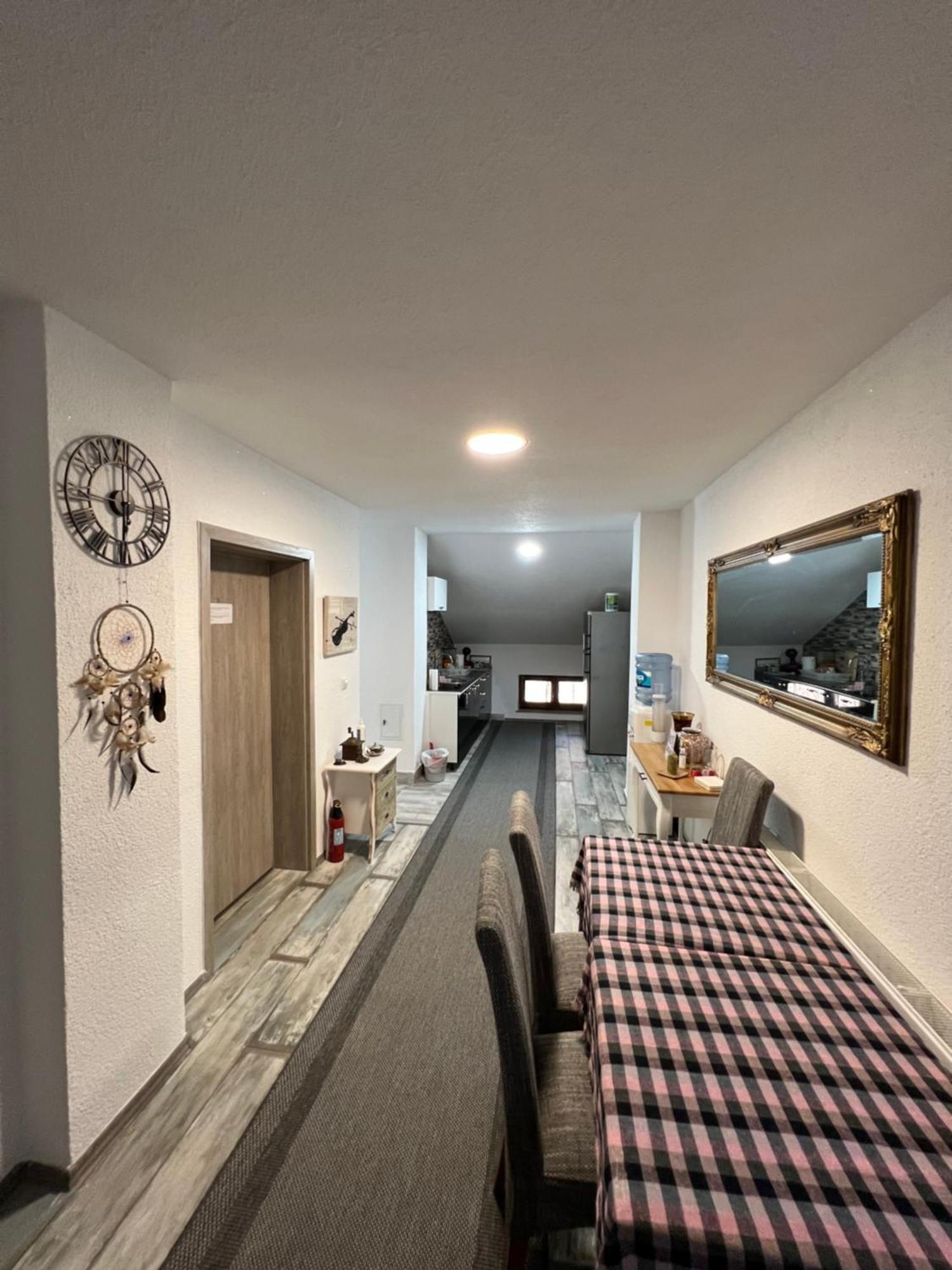Prenociste-Sobe-Rooms-Aman Bihać エクステリア 写真