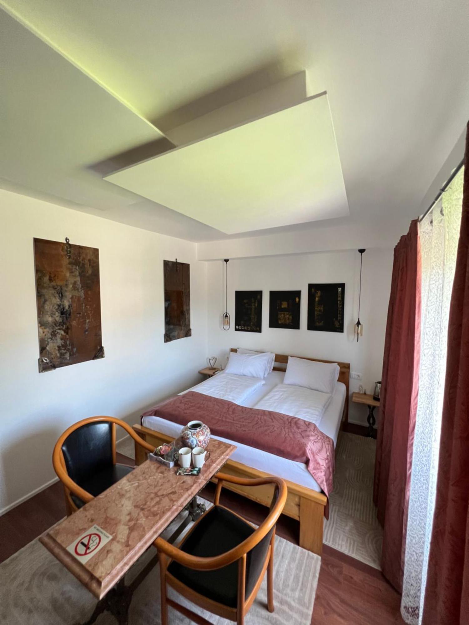 Prenociste-Sobe-Rooms-Aman Bihać エクステリア 写真