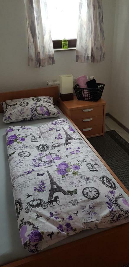 Prenociste-Sobe-Rooms-Aman Bihać エクステリア 写真