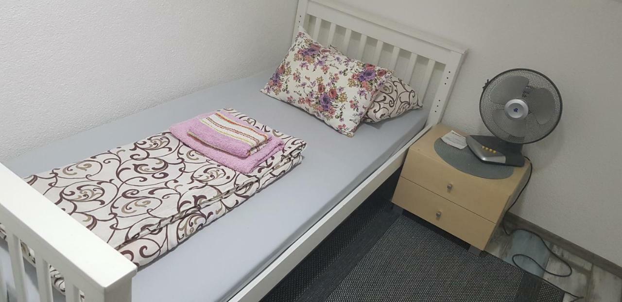 Prenociste-Sobe-Rooms-Aman Bihać エクステリア 写真
