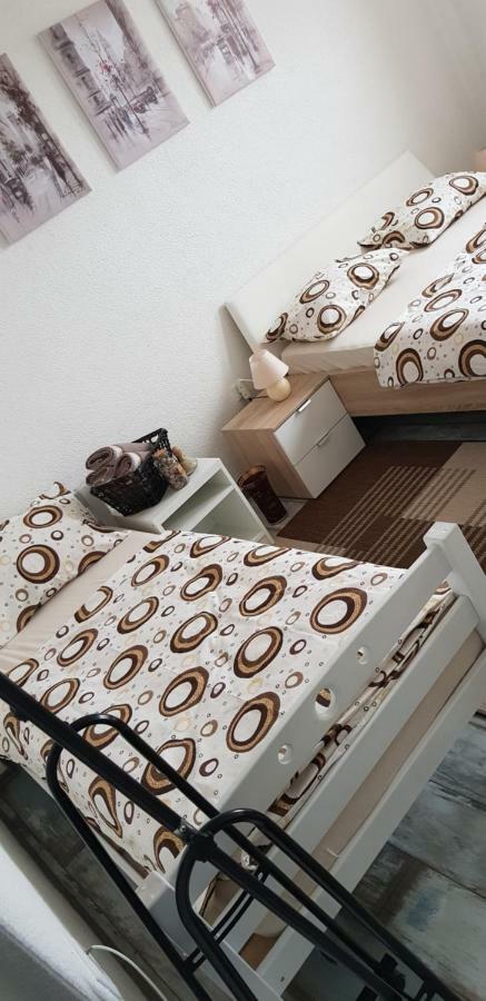 Prenociste-Sobe-Rooms-Aman Bihać エクステリア 写真