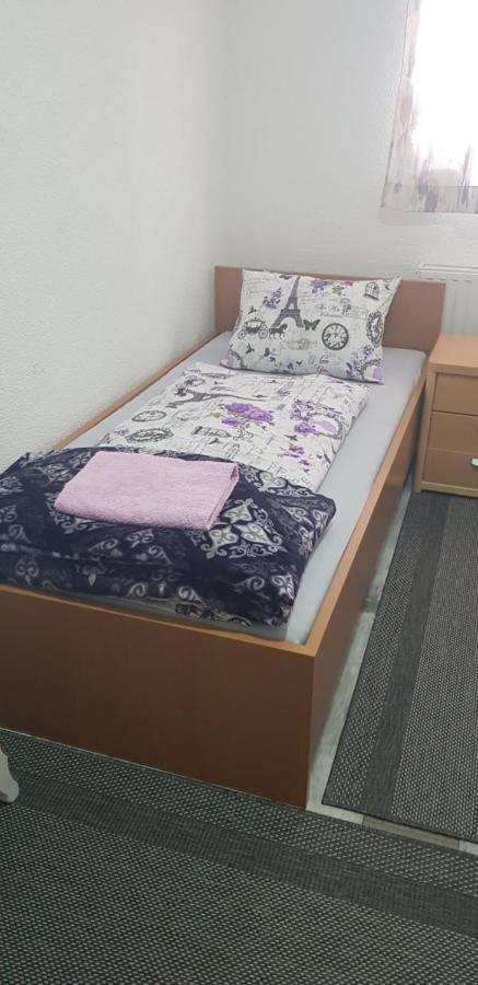 Prenociste-Sobe-Rooms-Aman Bihać エクステリア 写真