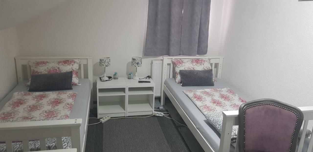 Prenociste-Sobe-Rooms-Aman Bihać エクステリア 写真